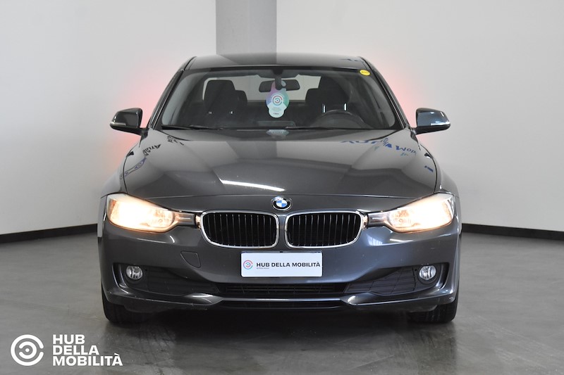 BMW 318d Business aut.